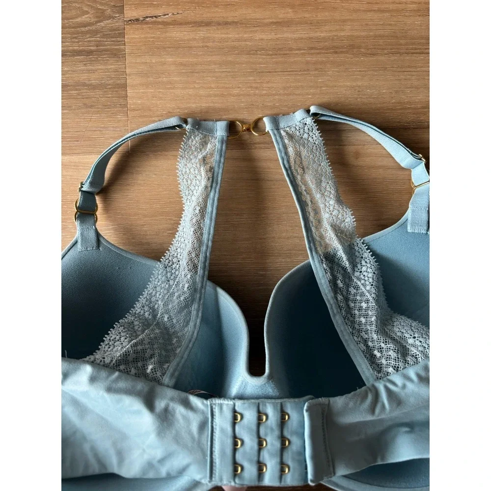 Victoria's Secret Incredible By VS Perfect Coverage‎ Lace Back Sz 36DDD Blue